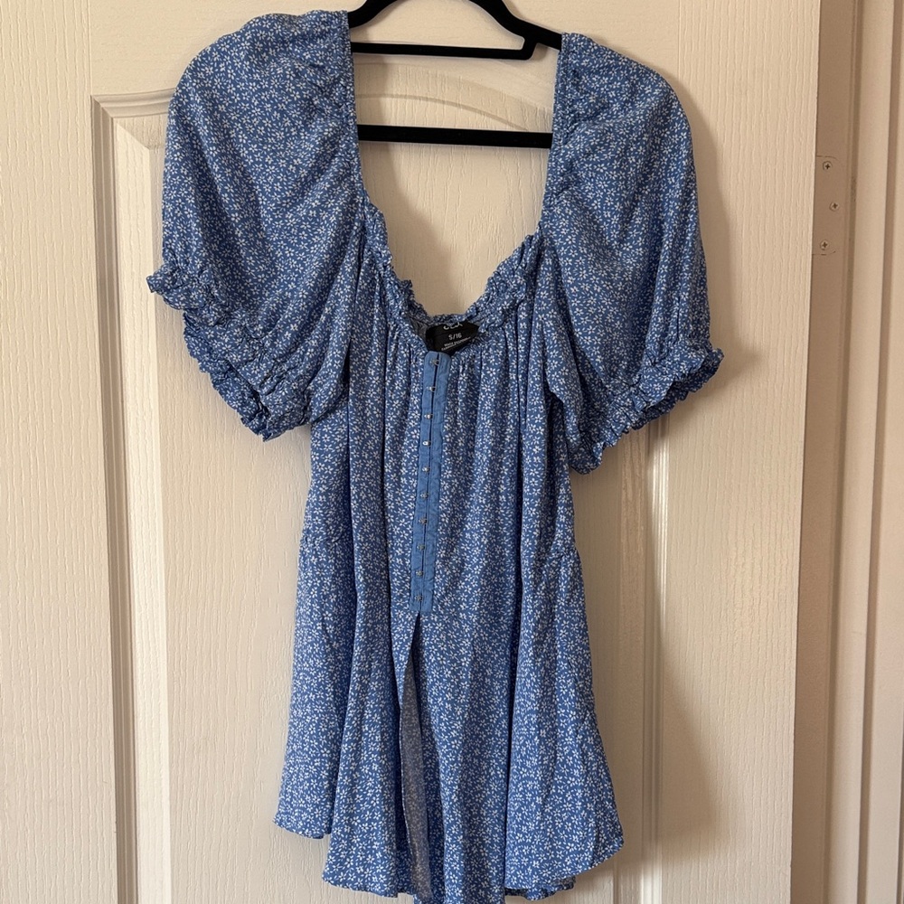 Chic Blue Patterned Blouse